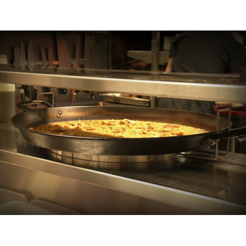 porta paellas en uso