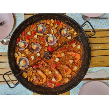 Paella multigusto de fideua y paella de marisco