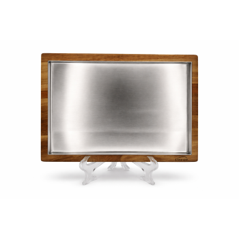 llauna rectangular de acero inoxidable con base de madera en soporte