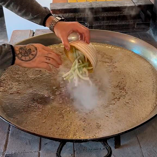 2.- Sofreimos el calamar