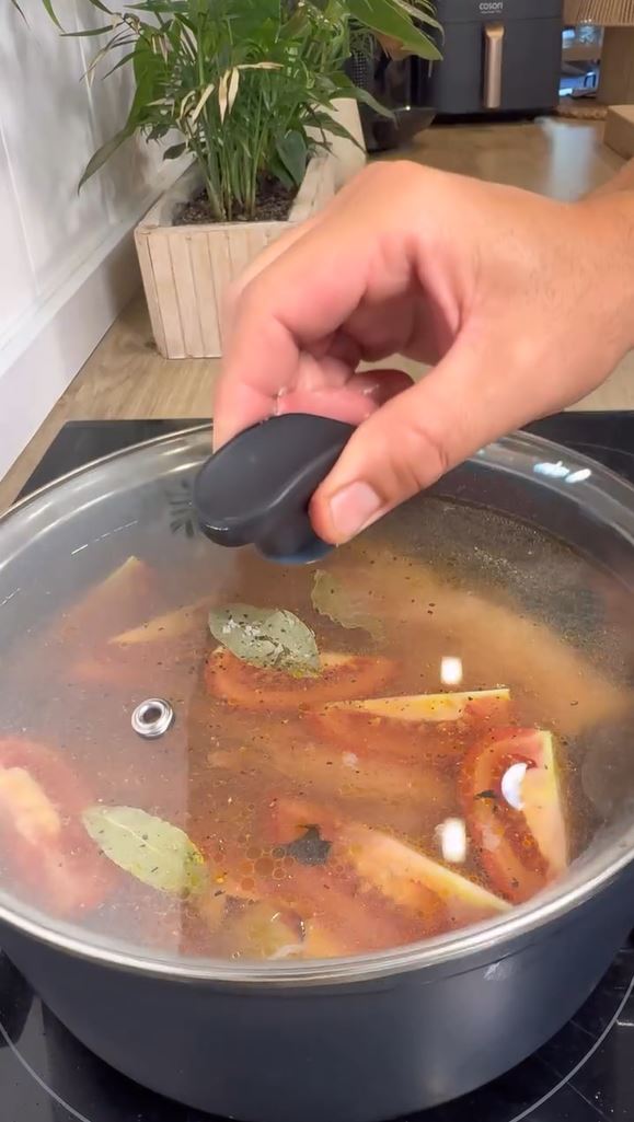 1.- Sofreimos los fideos