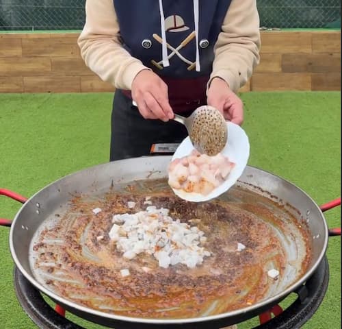 6.- Reducir el tomate