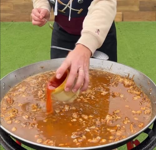 6.- Reducir el tomate