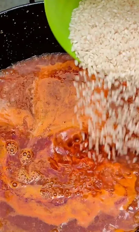 8.- Incorporamos el arroz