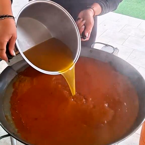 6.- Reducir el tomate