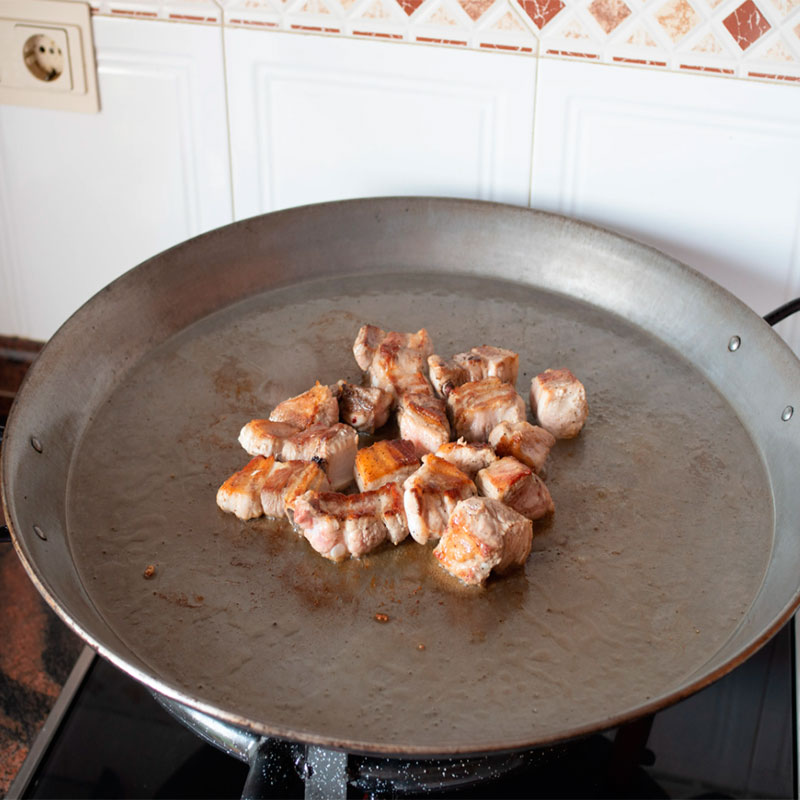 2.- Sofriendo las costillas