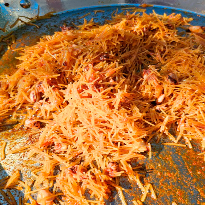 4.- Sofreimos los fideos