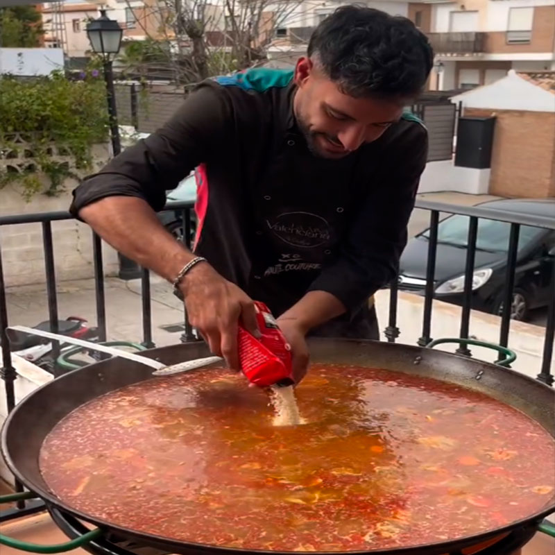 7.- Incluye y reparte el arroz