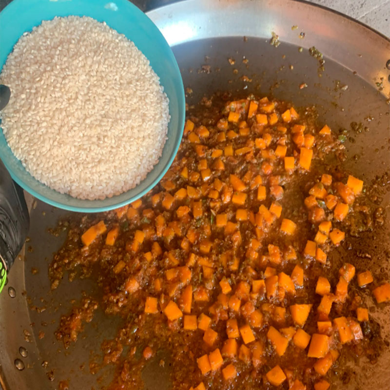 8.- Nacaramos el arroz