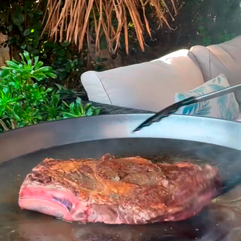 1.- Cocinamos los lados del chuletón