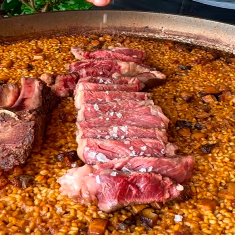 11.- Decorar con el chuletón