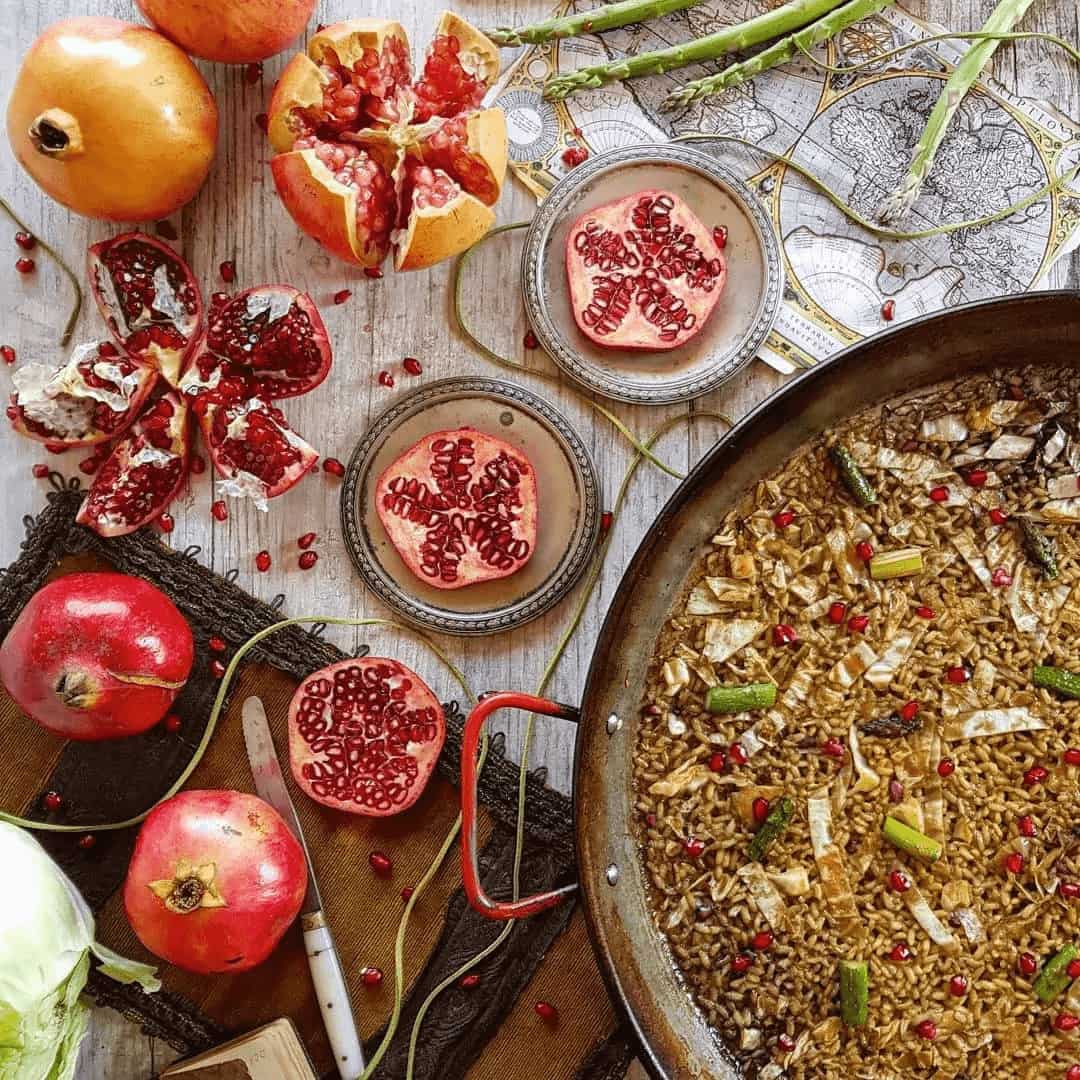 Arroz de kimchi con costillas de cerdo