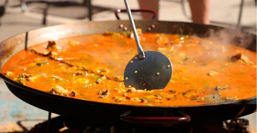 Como afecta la altitud y el clima la cocción de la paella