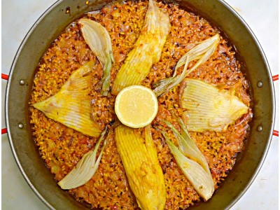 Receta de @chelopeiro.cuina: paella de raya