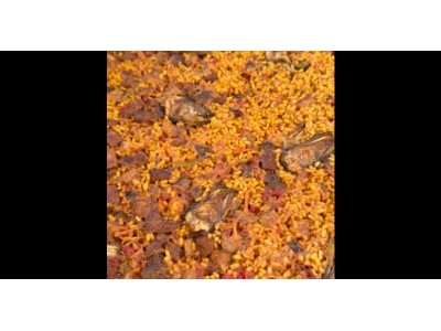 Receta de _comeydisfruta_: Arroz con presa Ibérica, setas y ajos tiernos