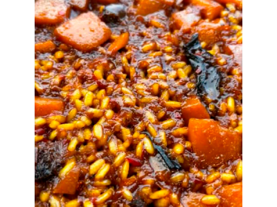 Receta de @cris_riceandmeal: arroz de calabaza, boletus y pollo al horno glaseado con vermut y naranja