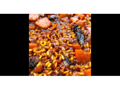 Receta de @cris_riceandmeal: arroz de calabaza, boletus y pollo al horno glaseado con vermut y naranja