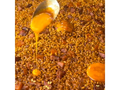 Receta de @fanaticook: Arroz seco de secreto ibèrico, calabaza yema curada
