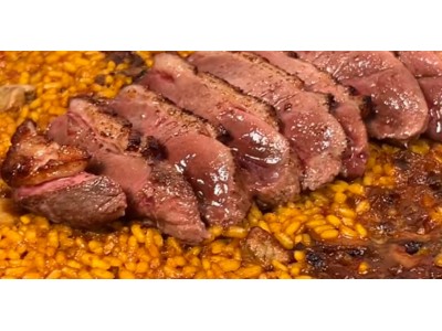 Receta de _comeydisfruta_: Arroz de magret de pato, setas y foie